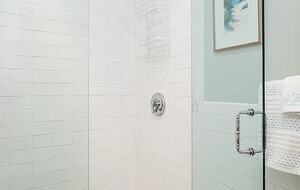 Charming Cottage Escape in the Heart of Nantucket - Nantucket, Massachusetts