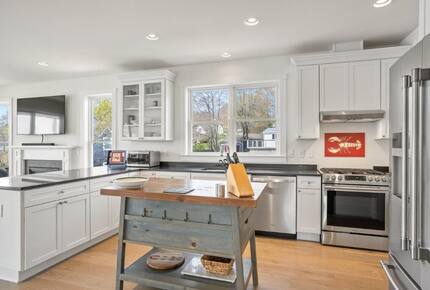 The Boathouse Theater Residence - Boothbay Harbor, Maine