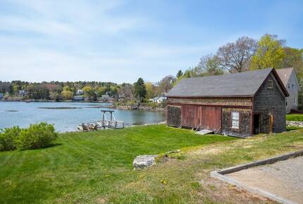 The Boathouse Theater Residence - Boothbay Harbor, Maine