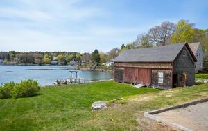 The Boathouse Theater Residence - Boothbay Harbor, Maine
