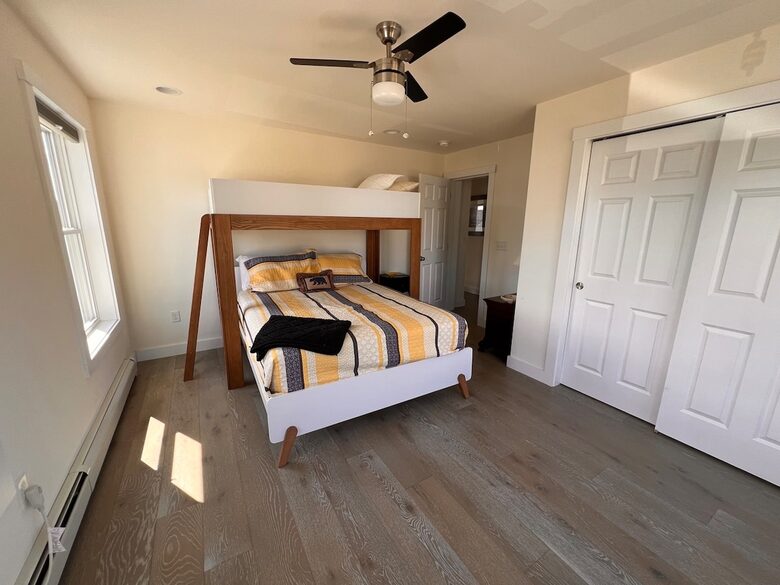 The Boathouse Theater Residence - Boothbay Harbor, Maine