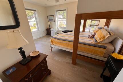 The Boathouse Theater Residence - Boothbay Harbor, Maine