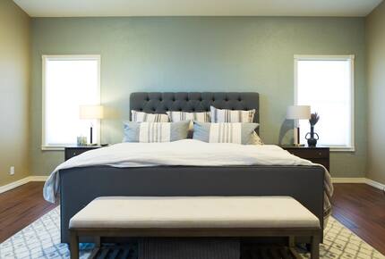 Desert Oasis with Pool, Spa, Putting Green & Pickleball - Phoenix, Arizona