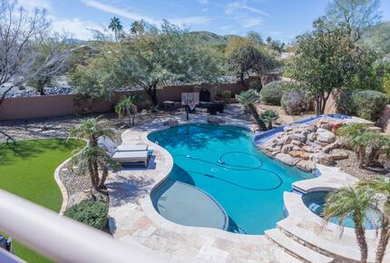 Desert Oasis with Pool, Spa, Putting Green & Pickleball - Phoenix, Arizona