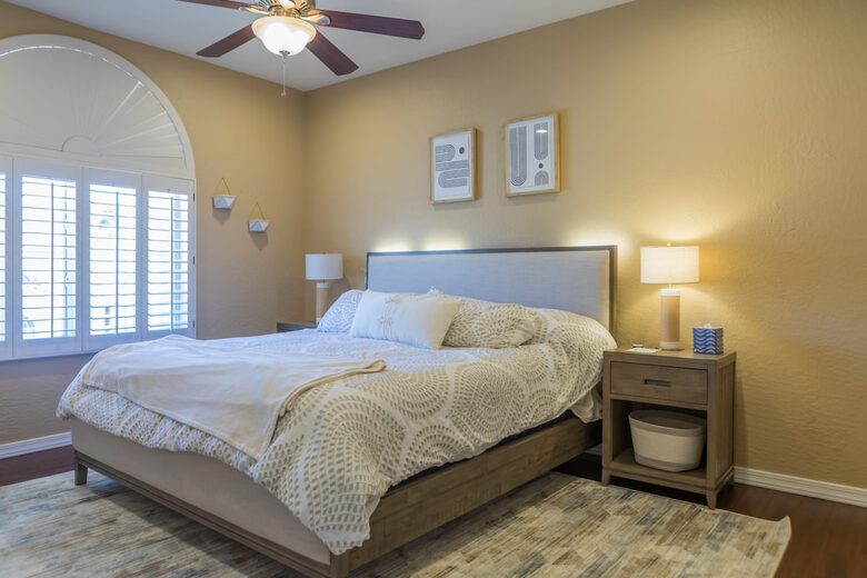 Desert Oasis with Pool, Spa, Putting Green & Pickleball - Phoenix, Arizona