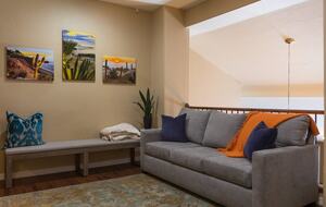 Desert Oasis with Pool, Spa, Putting Green & Pickleball - Phoenix, Arizona