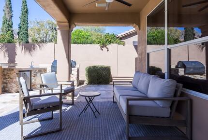 Desert Oasis with Pool, Spa, Putting Green & Pickleball - Phoenix, Arizona