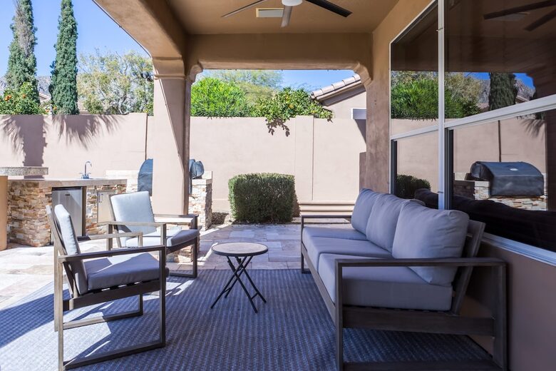 Desert Oasis with Pool, Spa, Putting Green & Pickleball - Phoenix, Arizona