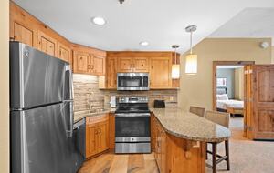 Ground-Level Condo in Park City’s Canyons Village with Panoramic Vistas - Park City, Utah