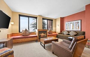Ground-Level Condo in Park City’s Canyons Village with Panoramic Vistas - Park City, Utah