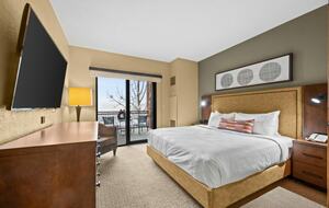 Ground-Level Condo in Park City’s Canyons Village with Panoramic Vistas - Park City, Utah