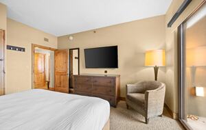 Ground-Level Condo in Park City’s Canyons Village with Panoramic Vistas - Park City, Utah