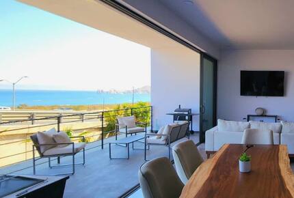 Oceanview Escape Minutes from Downtown Cabo - Cabo San Lucas, Mexico