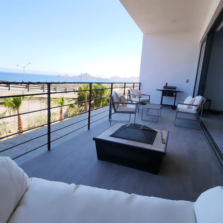 Oceanview Escape Minutes from Downtown Cabo - Cabo San Lucas, Mexico