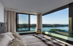 Master Bedroom with 180 degree views