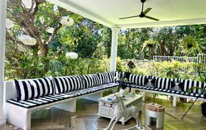 Villa La Nuvola, a seaside sanctuary. - Manila (Greater Manila), Philippines