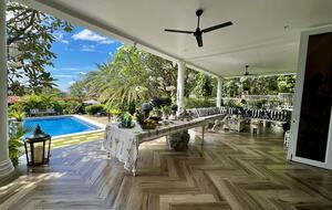 Villa La Nuvola, a seaside sanctuary. - Manila (Greater Manila), Philippines