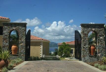 Cruz Bay - ViewComeTrue