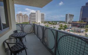 Charming Coastal Retreat in the Heart of West Palm Beach - West Palm Beach, Florida