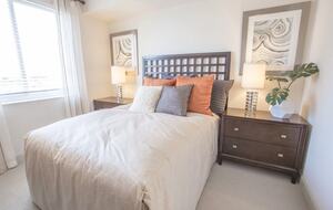 Charming Coastal Retreat in the Heart of West Palm Beach - West Palm Beach, Florida