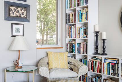 Architectural Lakefront Haven with Panoramic Views - South Burlington, Vermont