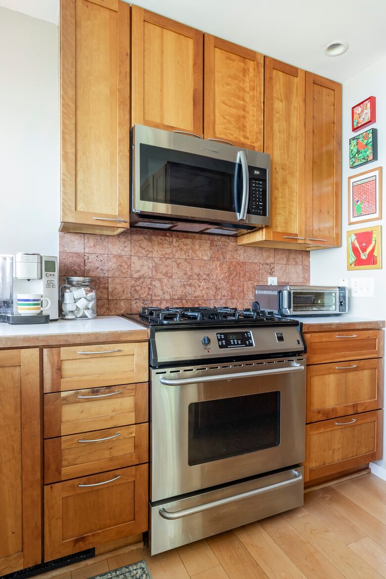 Architectural Lakefront Haven with Panoramic Views - South Burlington, Vermont