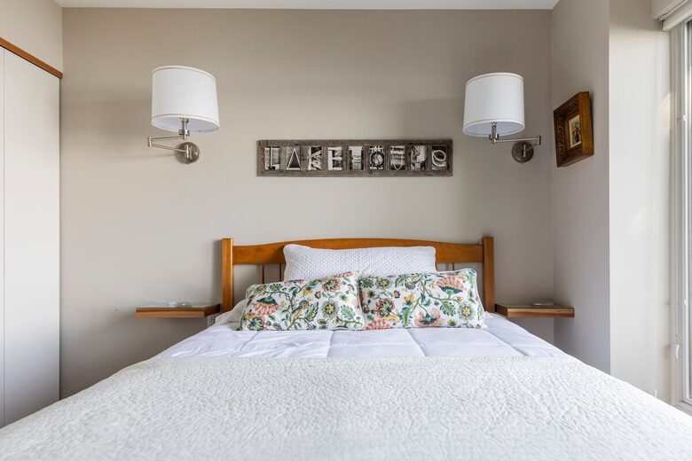 Architectural Lakefront Haven with Panoramic Views - South Burlington, Vermont