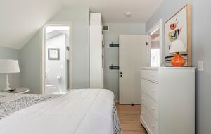 Architectural Lakefront Haven with Panoramic Views - South Burlington, Vermont