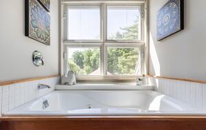 Architectural Lakefront Haven with Panoramic Views - South Burlington, Vermont