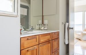 Architectural Lakefront Haven with Panoramic Views - South Burlington, Vermont