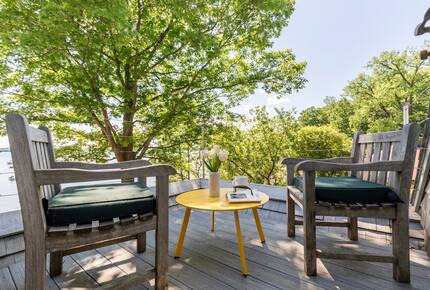 Architectural Lakefront Haven with Panoramic Views - South Burlington, Vermont