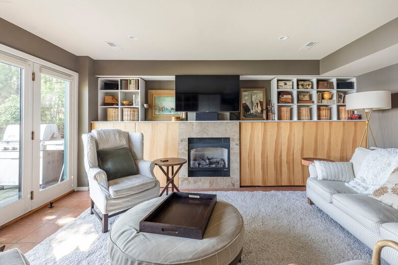 Architectural Lakefront Haven with Panoramic Views - South Burlington, Vermont