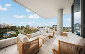 Elegant Sky-High Coastal Retreat Overlooking Kirra Beach - Gold Coast, Australia