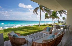 Premier Beachfront Living at Villa Nizuc - Cancún, Mexico