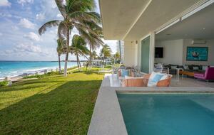 Premier Beachfront Living at Villa Nizuc - Cancún, Mexico