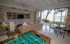 Elevated Elegance Over Acapulco Bay - Acapulco, Mexico