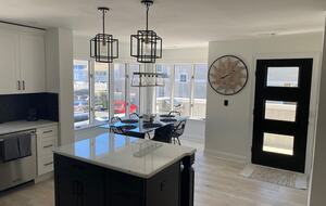 Elegant Beachside Townhome with Coastal Charm - Margate City, New Jersey