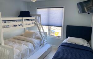 Elegant Beachside Townhome with Coastal Charm - Margate City, New Jersey