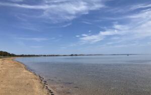 Refined Beachside Retreat with Spacious Living Near Phillip Island - Corinella, Australia