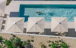 Elegant Sky-High Coastal Retreat Overlooking Kirra Beach - Gold Coast, Australia