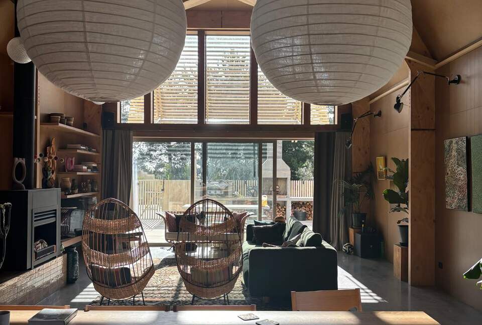 A Bohemian Barn Retreat in Coastal Kapiti - Te Horo, New Zealand