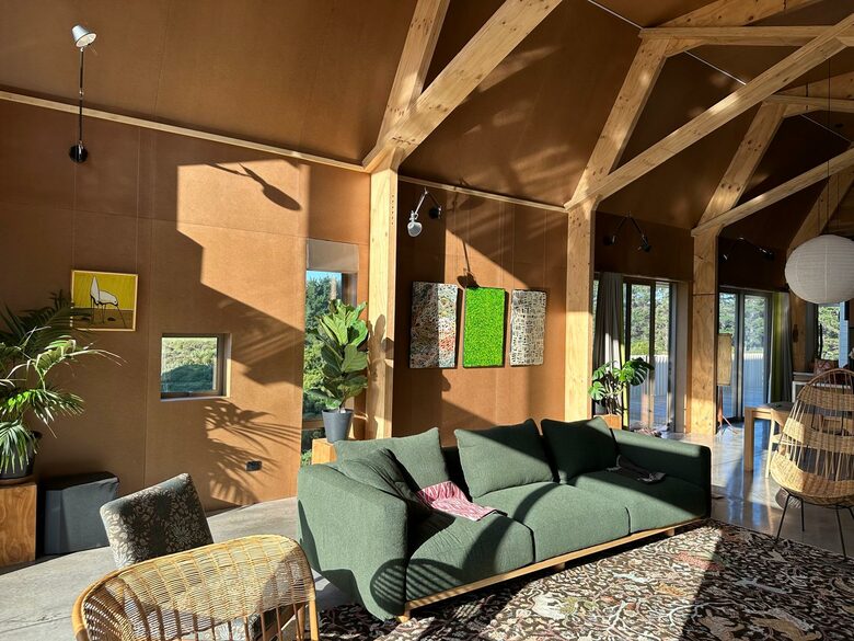 A Bohemian Barn Retreat in Coastal Kapiti - Te Horo, New Zealand