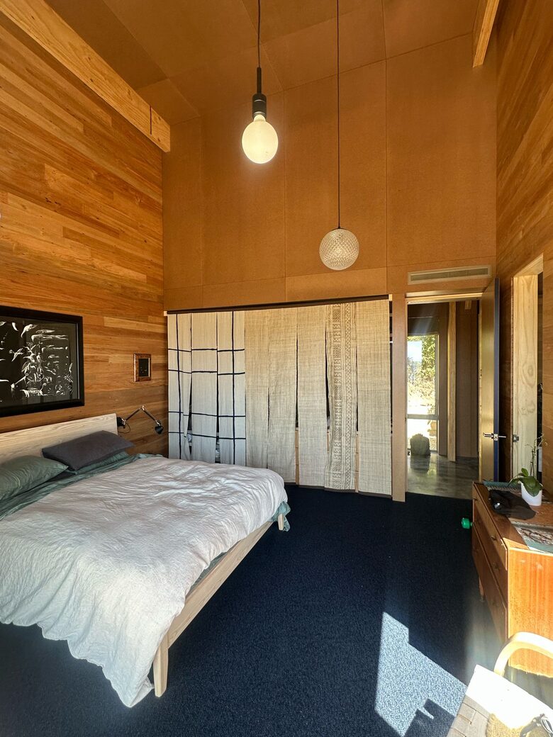 A Bohemian Barn Retreat in Coastal Kapiti - Te Horo, New Zealand