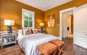 Elegant Mountain Escape in Leura's Leafy Heart - Leura, Australia