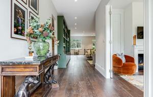 Elegant Mountain Escape in Leura's Leafy Heart - Leura, Australia