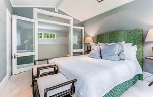 Elegant Mountain Escape in Leura's Leafy Heart - Leura, Australia