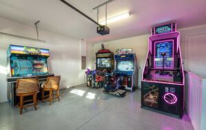 Elegant Encore Villa with Private Pool Near Orlando Attractions - Kissimmee, Florida