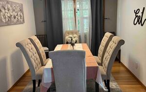 Cozy Comfort Near Downtown Portland - Portland, Oregon