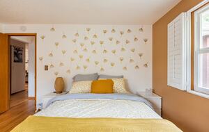 Cozy Comfort Near Downtown Portland - Portland, Oregon