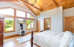 Tranquil Forest Retreat with Private Pond Access - New Portland, Maine